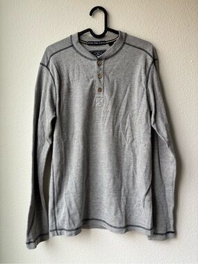 Men's Gray Long-Sleeve Henley